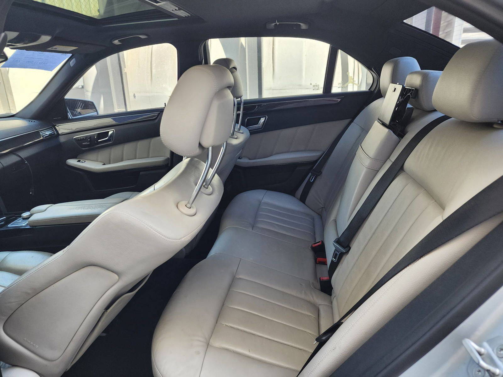 2011 MERCEDES BENZ E 350 — 180906 Miles — Lot 39579076 — Main - Marhaba Auctions Used Cars - Image 9