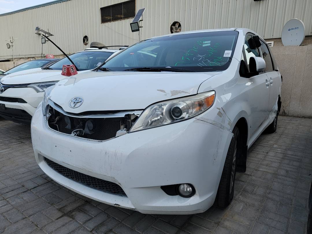 2014 TOYOTA SIENNA — 237020 Miles — Lot S477135 — Main - Marhaba Auctions Used Cars - Image 5