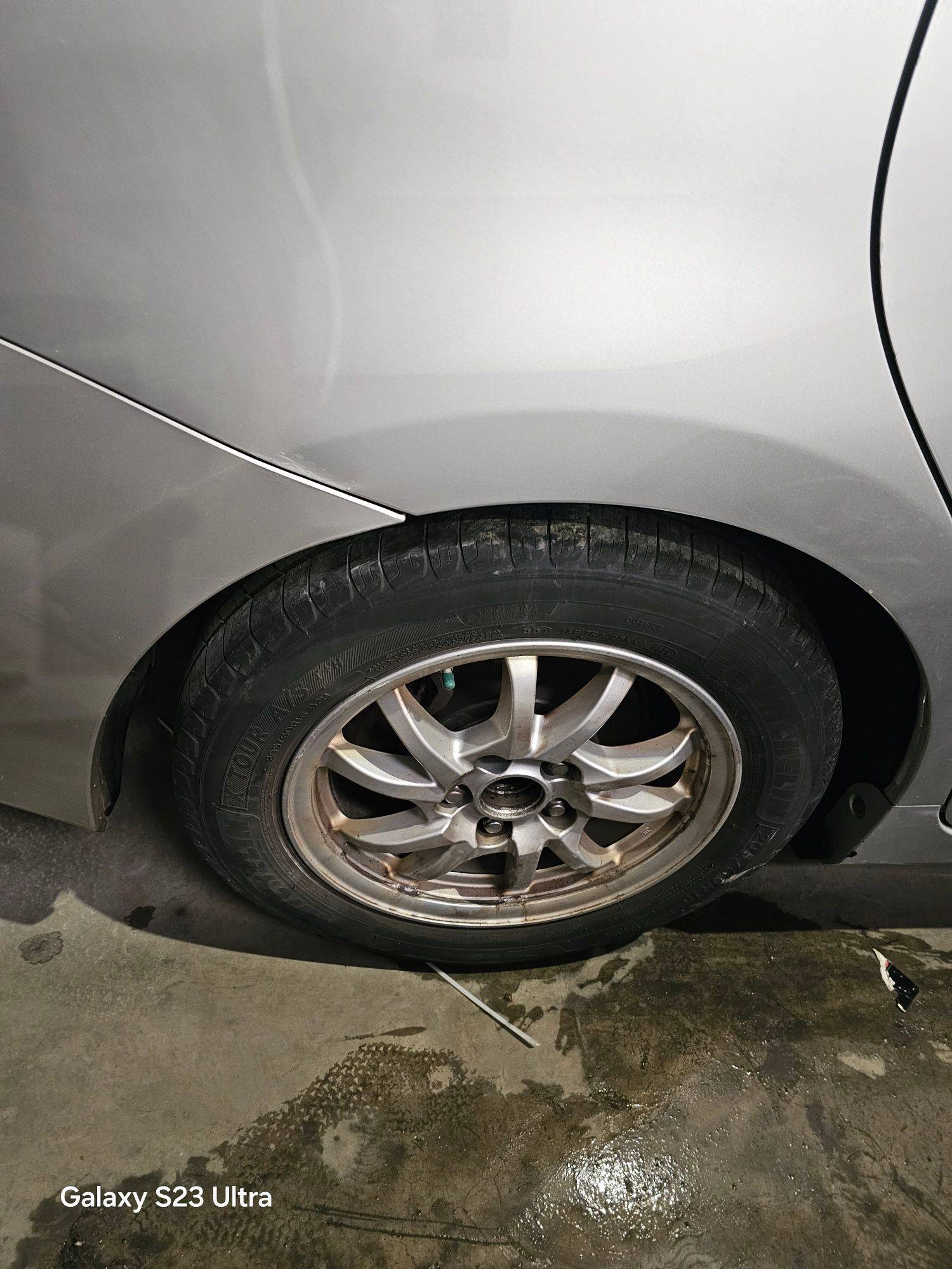 2012 TOYOTA PRIUS V — 174767 Miles — Lot 89634835 — Main - Marhaba Auctions Used Cars - Image 7