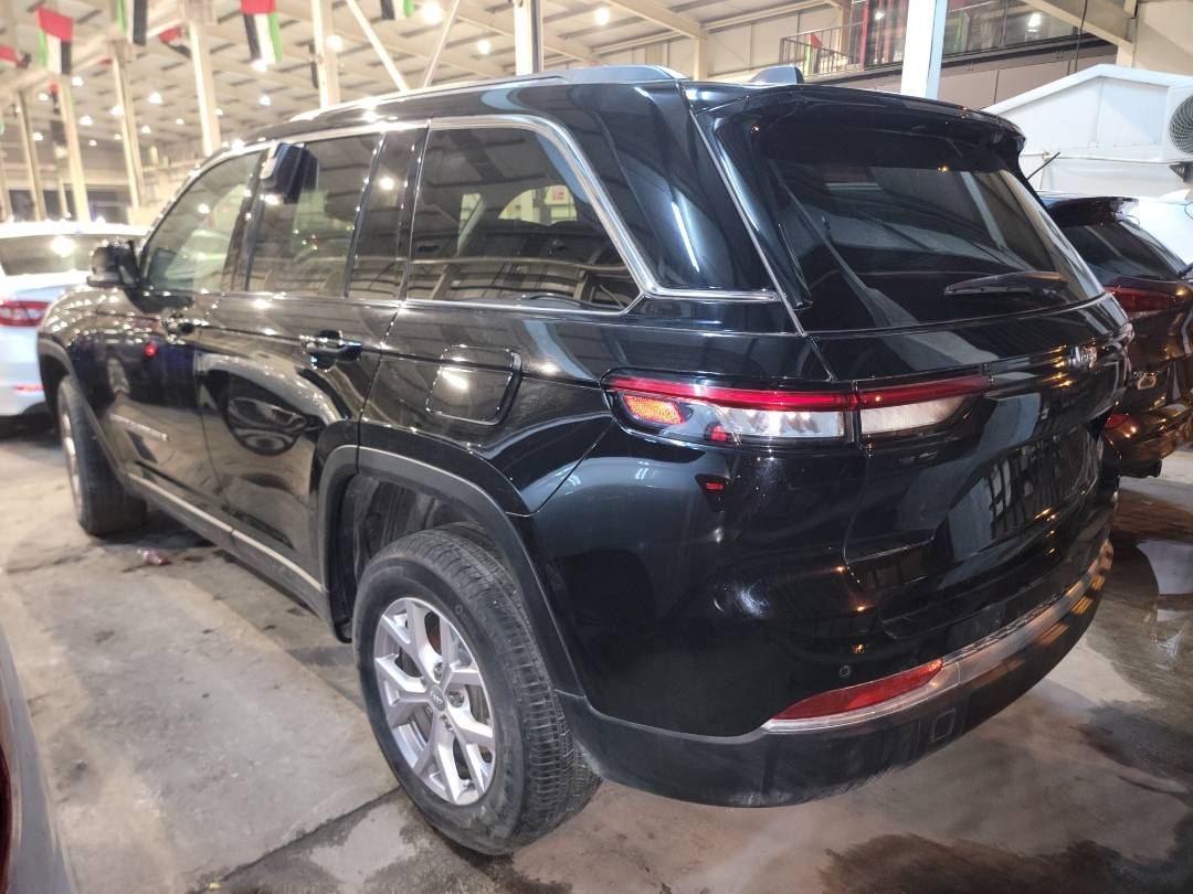 2022 JEEP Grand Cherokee — 16404 Miles — Lot 8533041 - Marhaba Auctions Used Cars - Image 3