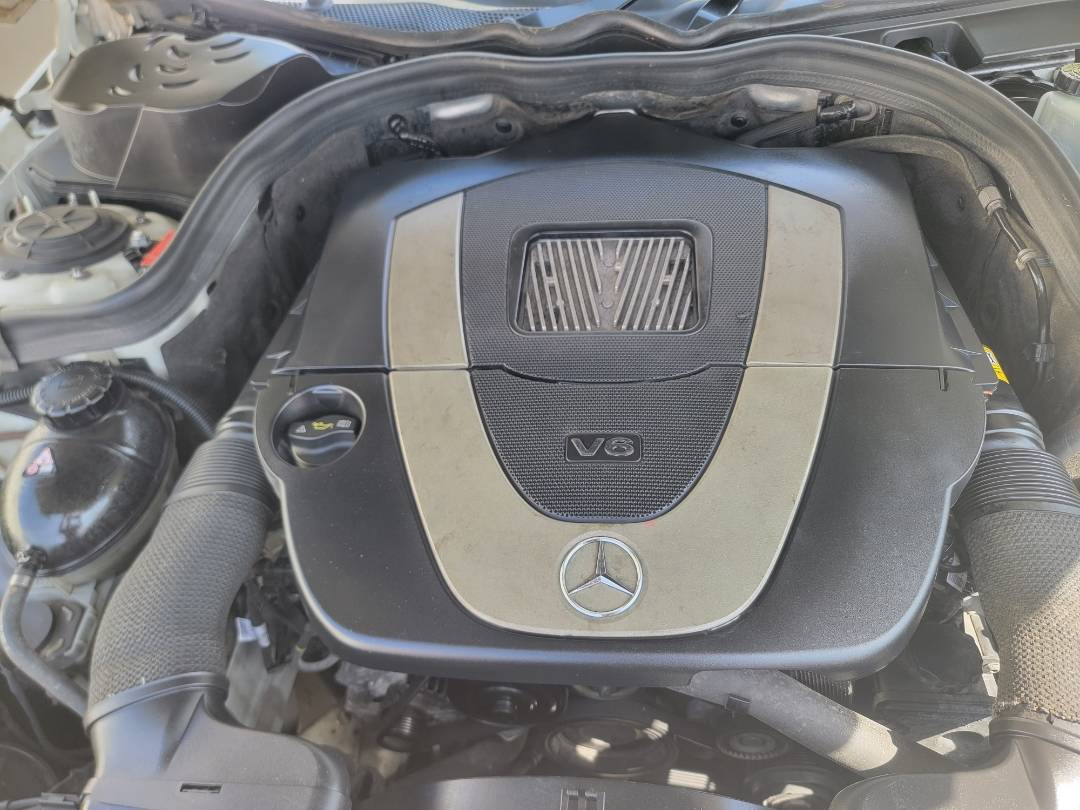 2010 MERCEDES BENZ E 350 — 225942 Miles — Lot 38211592 - Marhaba Auctions Used Cars - Image 11