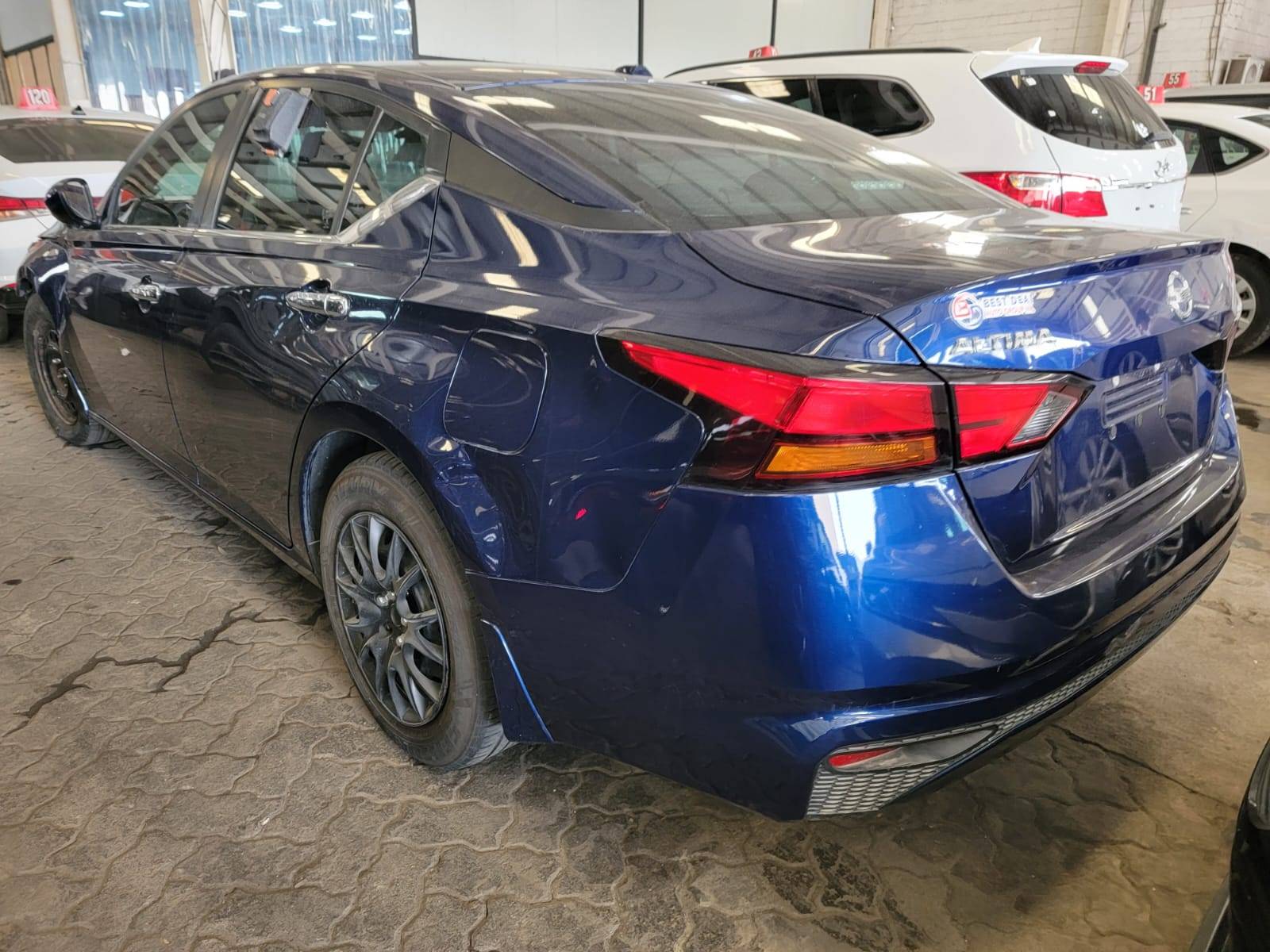 2019 NISSAN ALTIMA — 60495 Miles — Lot KN326199 — Souq - Marhaba Auctions Used Cars - Image 6