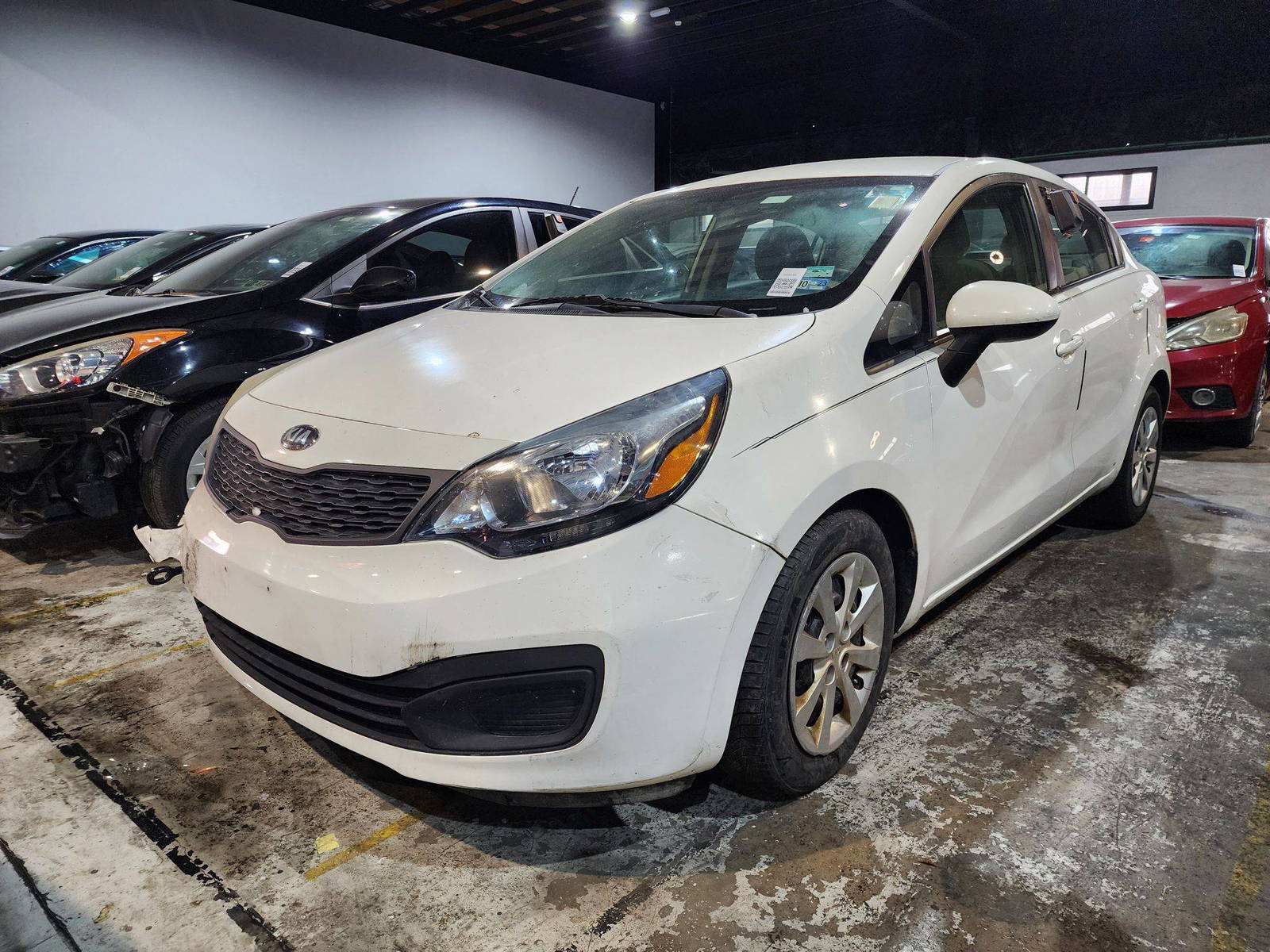 2015 KIA RIO — 118104 Miles — Lot 214578 — Al Quoz - Marhaba Auctions Used Cars - Image 3
