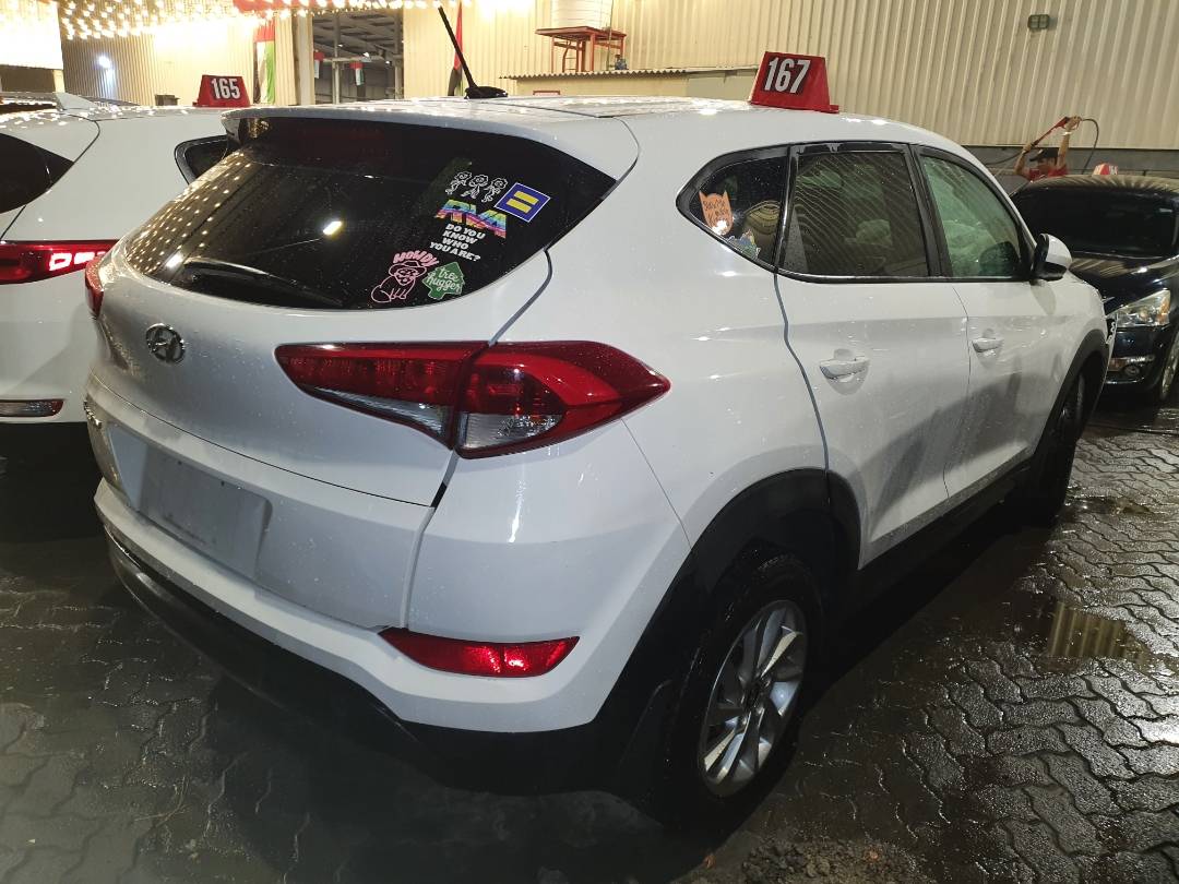 2016 HYUNDAI TUCSON — 102279 Miles — Lot 37894308 - Marhaba Auctions Used Cars - Image 4