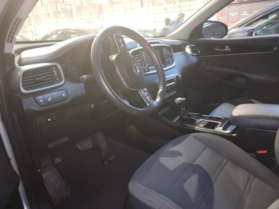 2019 KIA SORENTO — 65409 Miles — Lot 47784623 - Marhaba Auctions Used Cars - Image 8