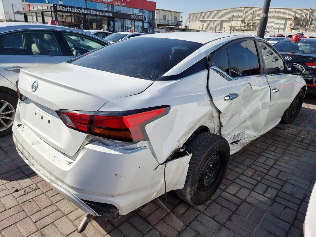 2021 NISSAN ALTIMA — 52233 Miles — Lot 215487 — Ind. 12 - Marhaba Auctions Used Cars - Image 4