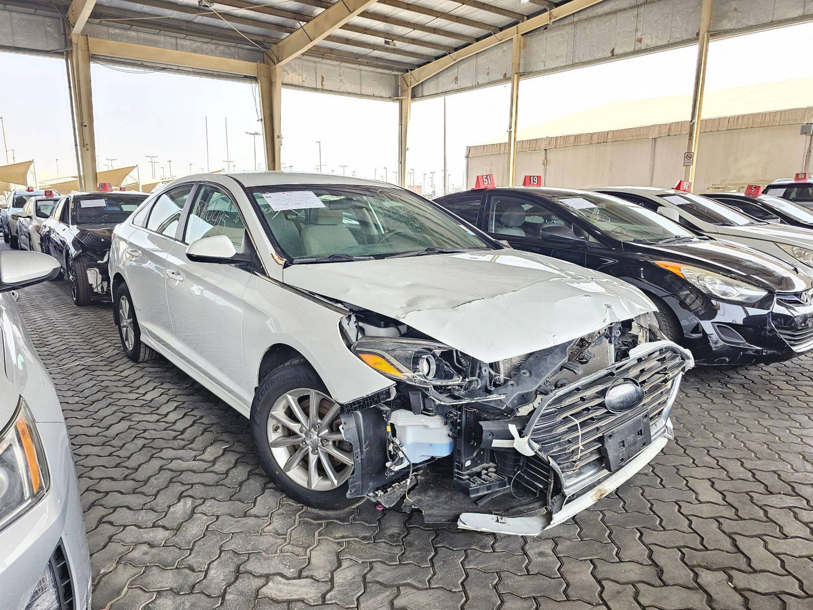 2018 HYUNDAI SONATA — 76556 Miles — Lot F2JH724366 — Souq - Marhaba Auctions Used Cars - Image 4