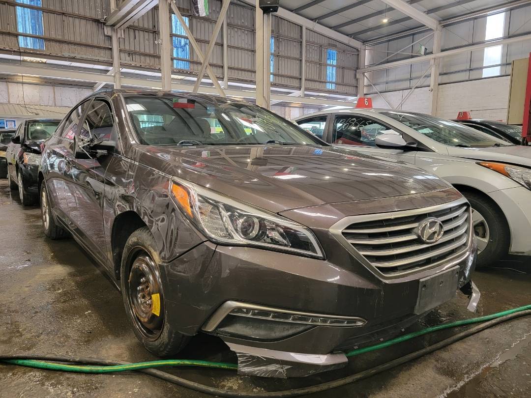 2015 HYUNDAI SONATA — 143398 Miles — Lot 82363003 — Main - Marhaba Auctions Used Cars - Image 4