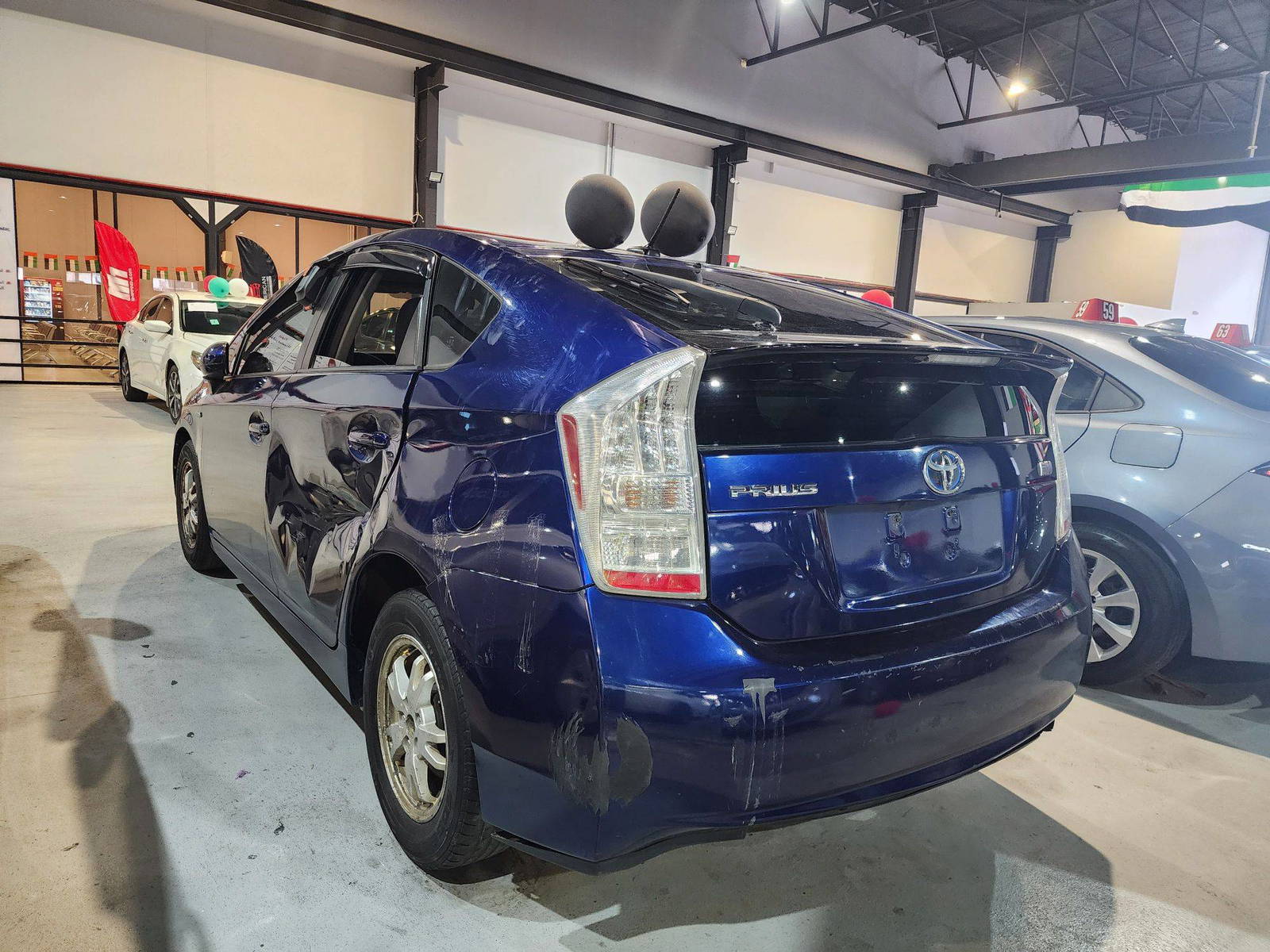 2010 TOYOTA PRIUS — 182758 Miles — Lot 11830 — Main - Marhaba Auctions Used Cars - Image 5