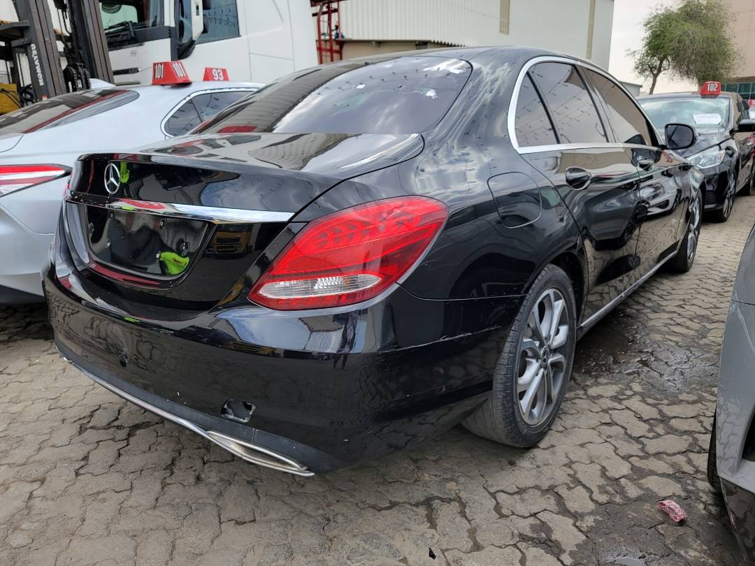 MERCEDES BENZ C300 2018 - Marhaba Auction Used Cars - Image 3