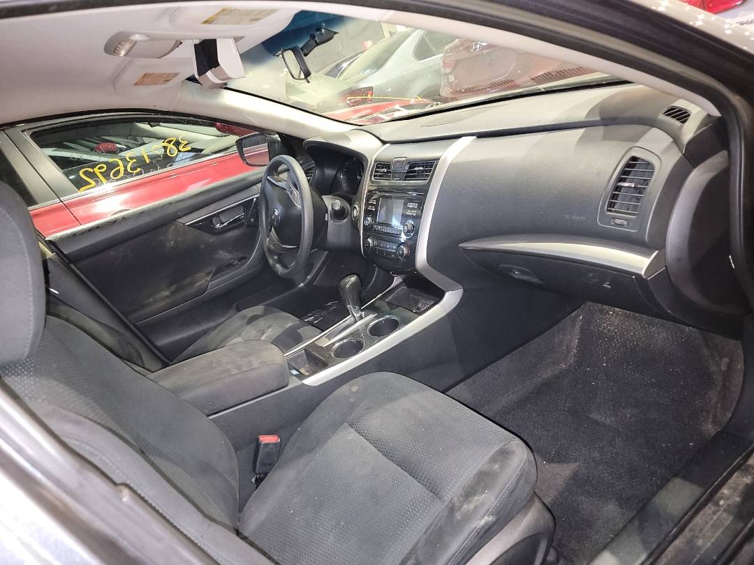 2014 NISSAN ALTIMA — 161143 Miles — Lot 38213692 - Marhaba Auctions Used Cars - Image 5