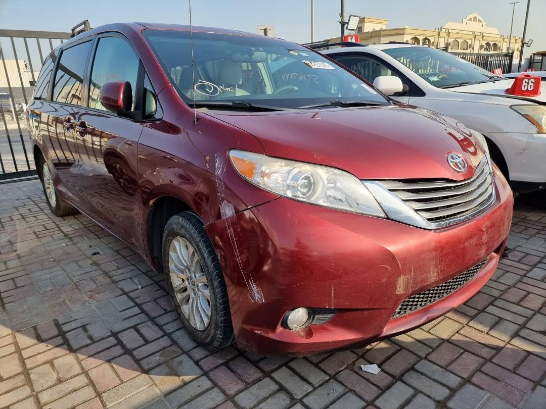 2013 TOYOTA SIENNA — 172254 Miles — Lot 125487 — Ind. 12 - Marhaba Auctions Used Cars - Image 3