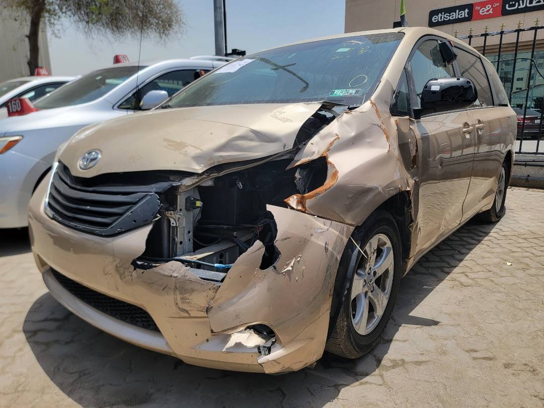 2011 TOYOTA SIENNA — 165282 Miles — Lot S028652 — Main - Marhaba Auctions Used Cars - Image 9