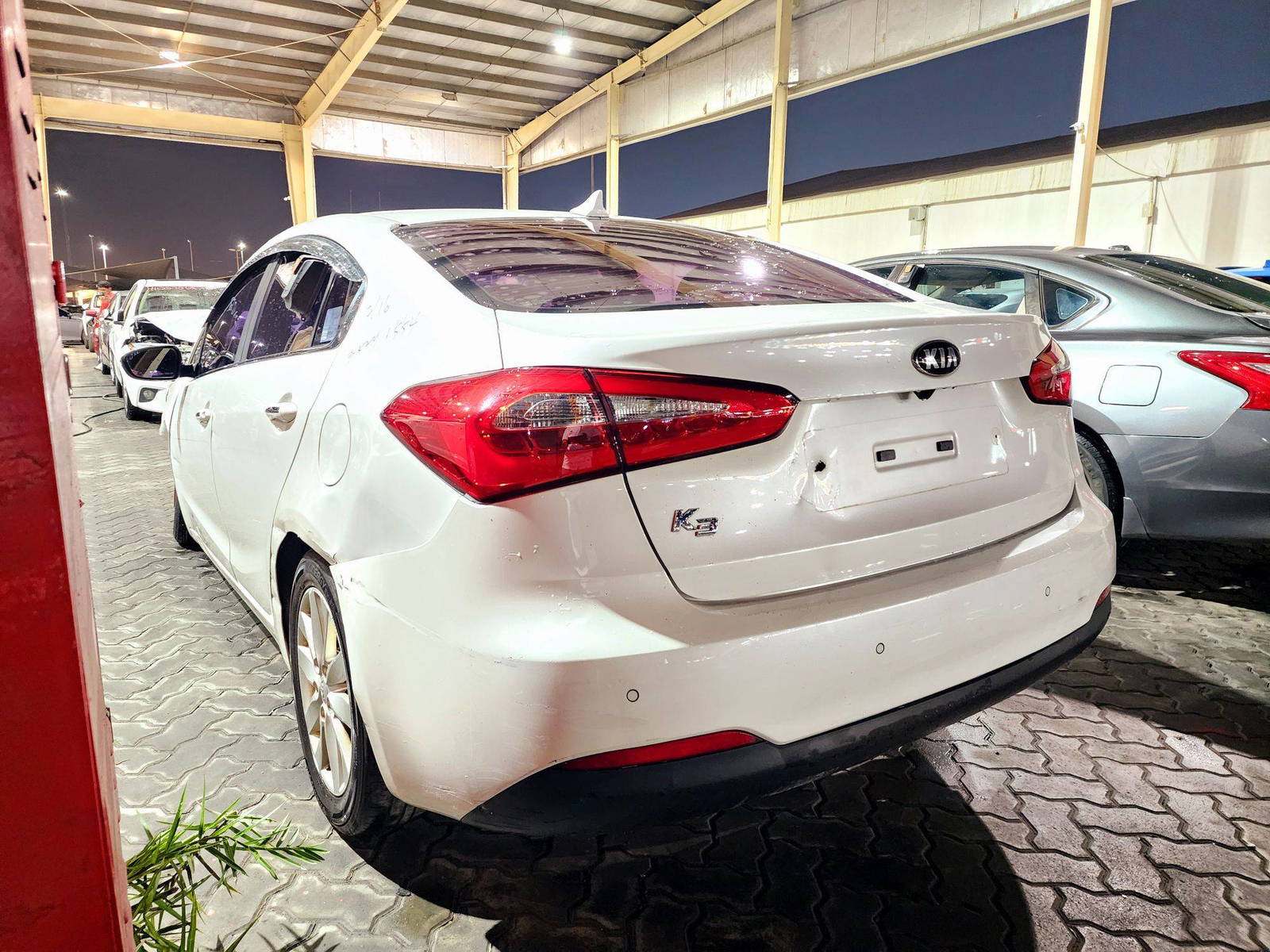 2015 KIA K3 — 233329 KM — Lot 382126 — Souq - Marhaba Auctions Used Cars - Image 3