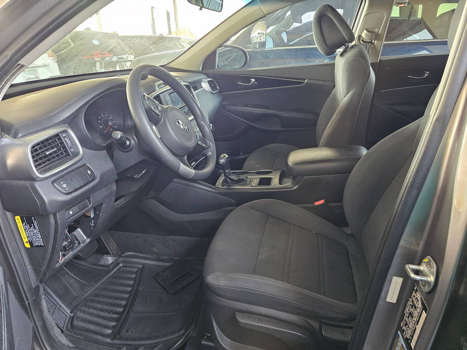 KIA SORENTO 2016 - Marhaba Auction Used Cars - Image 8