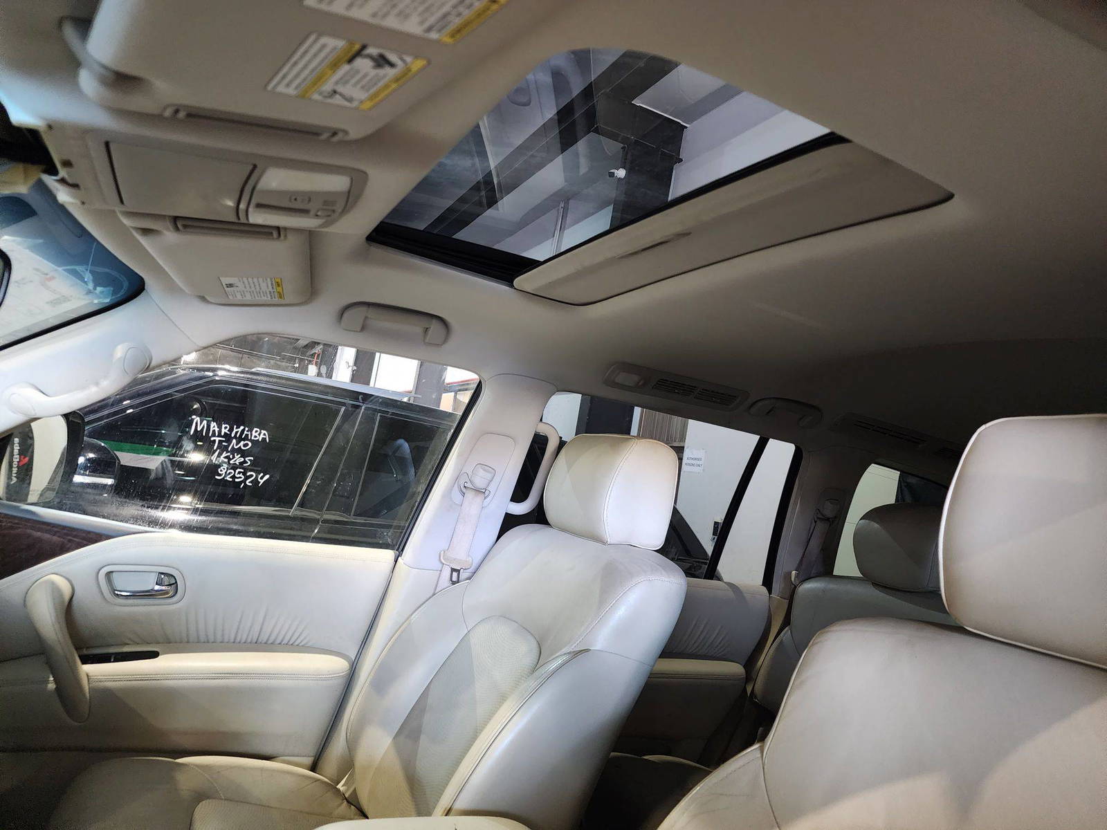 2017 INFINITI QX80 — 120152 Miles — Lot 60391994 — Souq - Marhaba Auctions Used Cars - Image 8