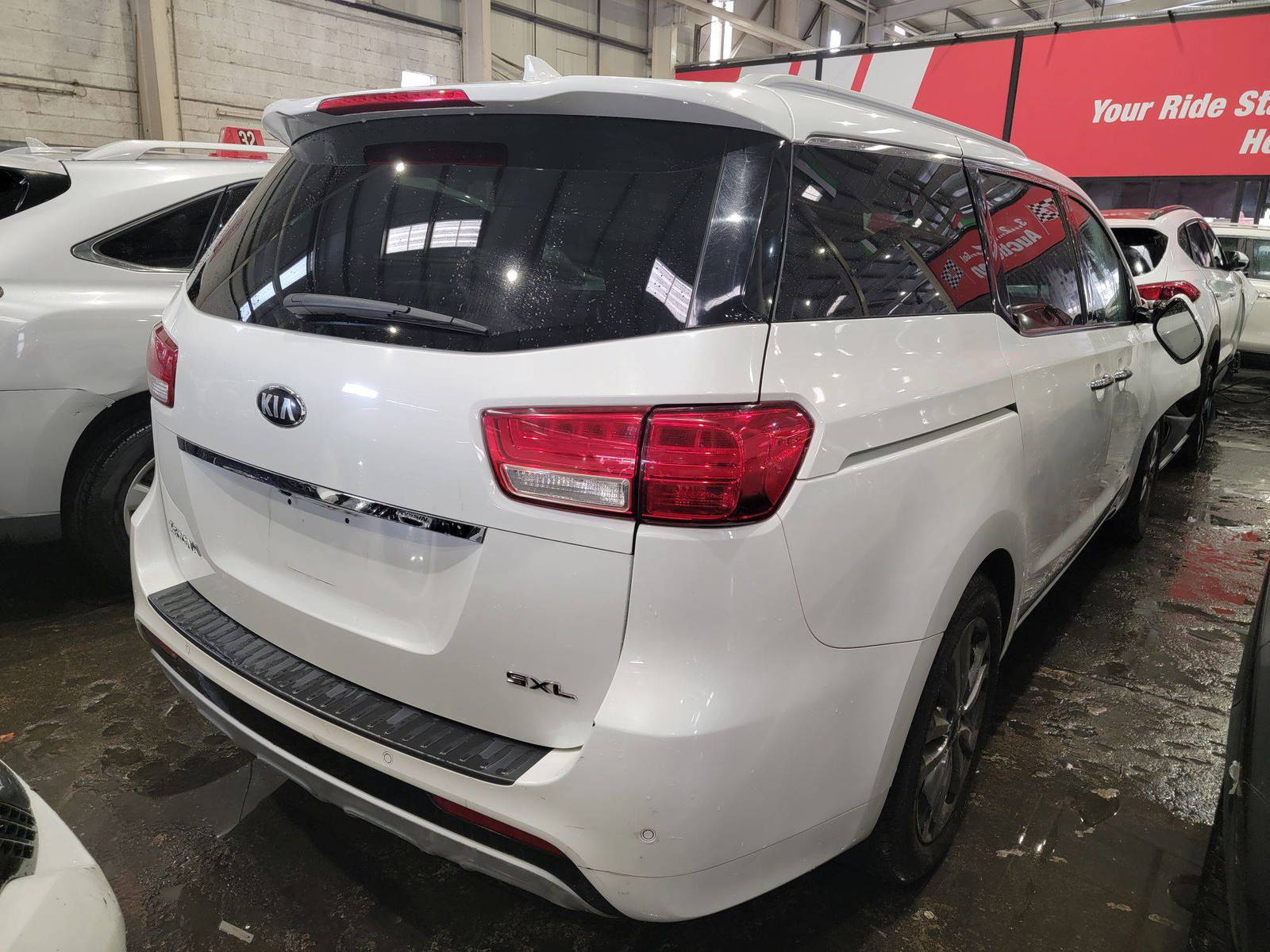 KIA SEDONA 2015 - Marhaba Auction Used Cars - Image 3