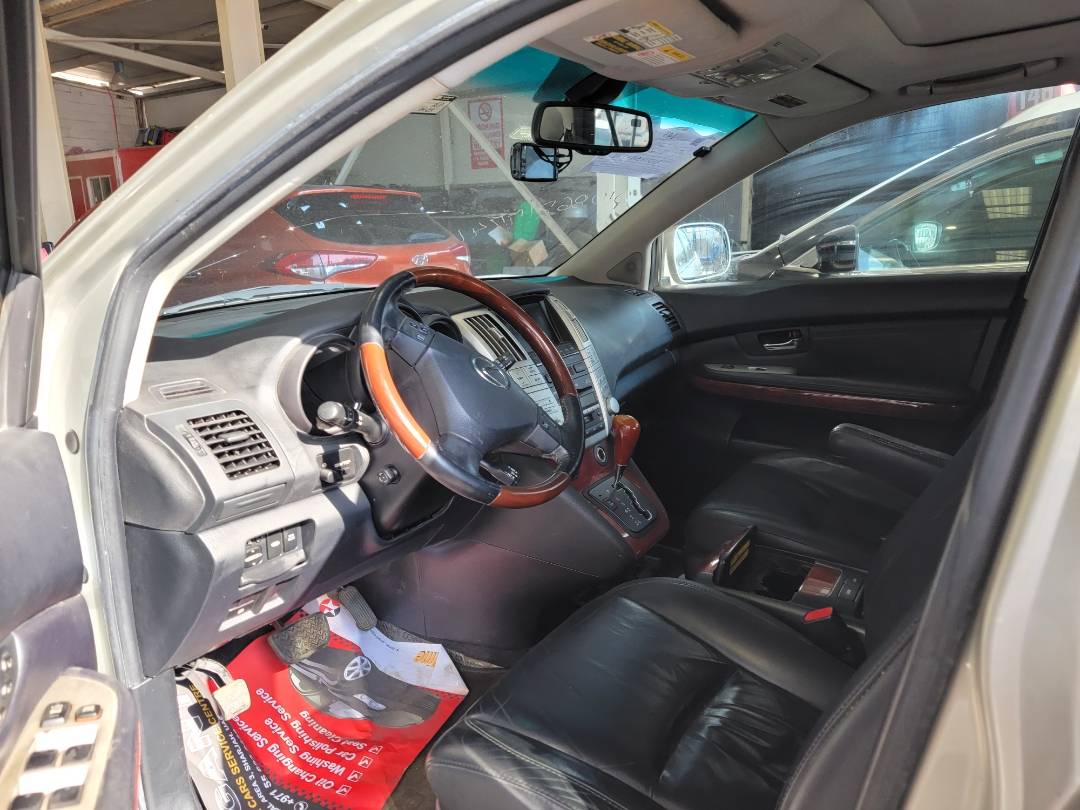 2008 LEXUS RX 350 — 180422 KM — Lot 2031771 — Main - Marhaba Auctions Used Cars - Image 6