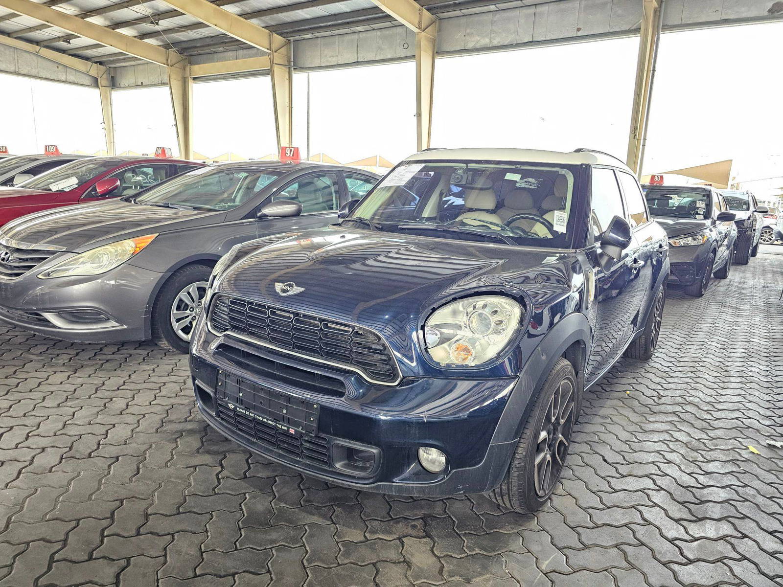 2011 MINI COOPER COUNTRYMAN — 103567 KM — Lot K94730 — Souq - Marhaba Auctions Used Cars - Image 5