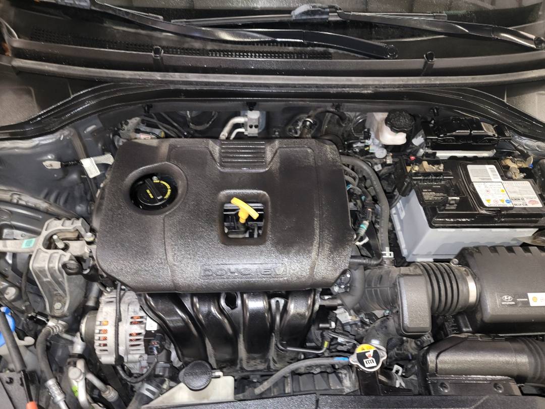 2019 HYUNDAI ELANTRA — 77759 Miles — Lot 466803 - Marhaba Auctions Used Cars - Image 9