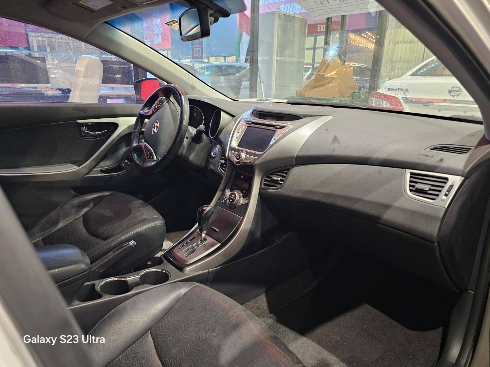 HYUNDAI AVANTE 2013 - Marhaba Auction Used Cars - Image 9