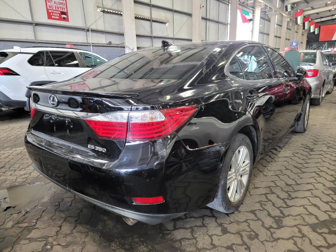 2015 LEXUS ES 350 — 180581 Miles — Lot F2155047 — Main - Marhaba Auctions Used Cars - Image 3