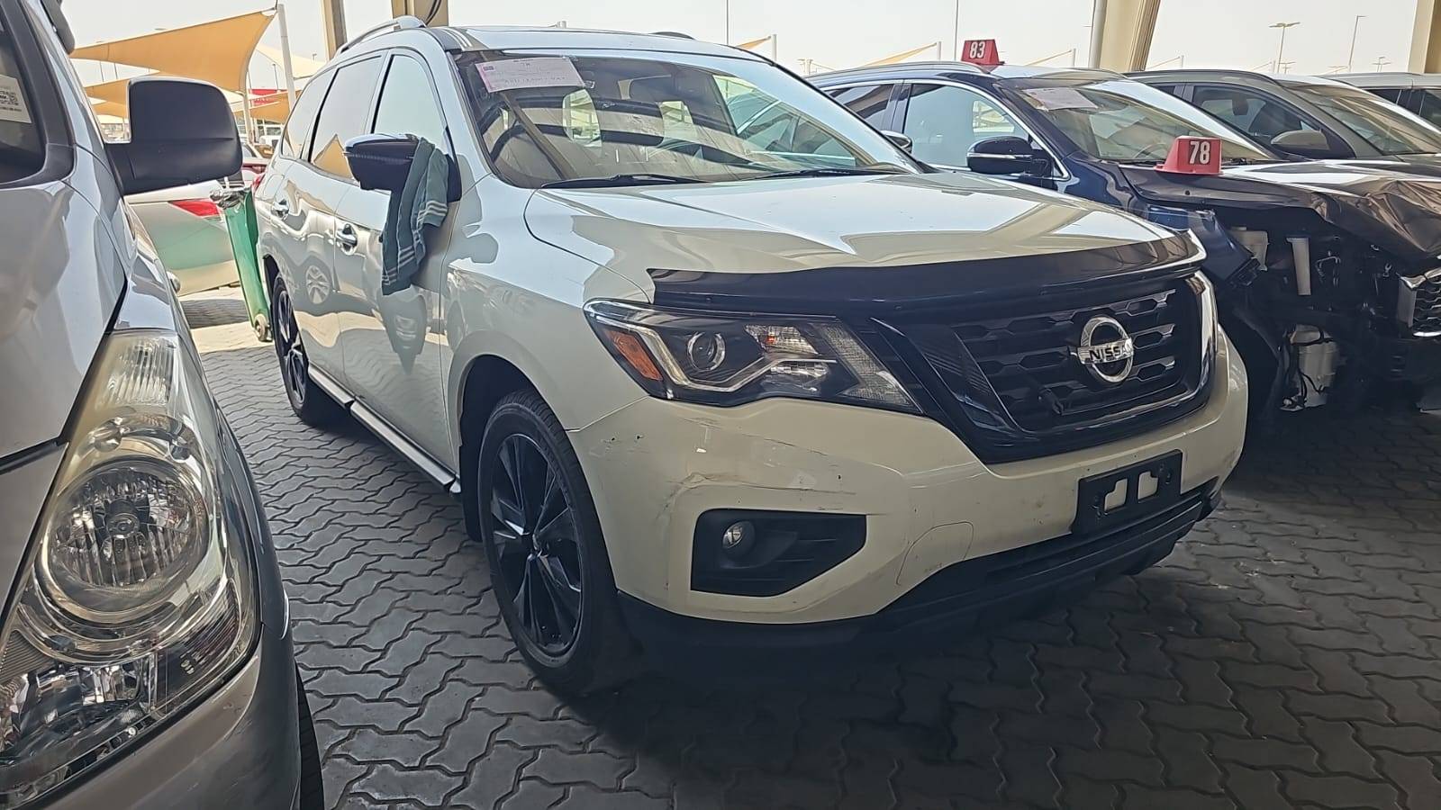 NISSAN PATHFINDER 2018 view 2