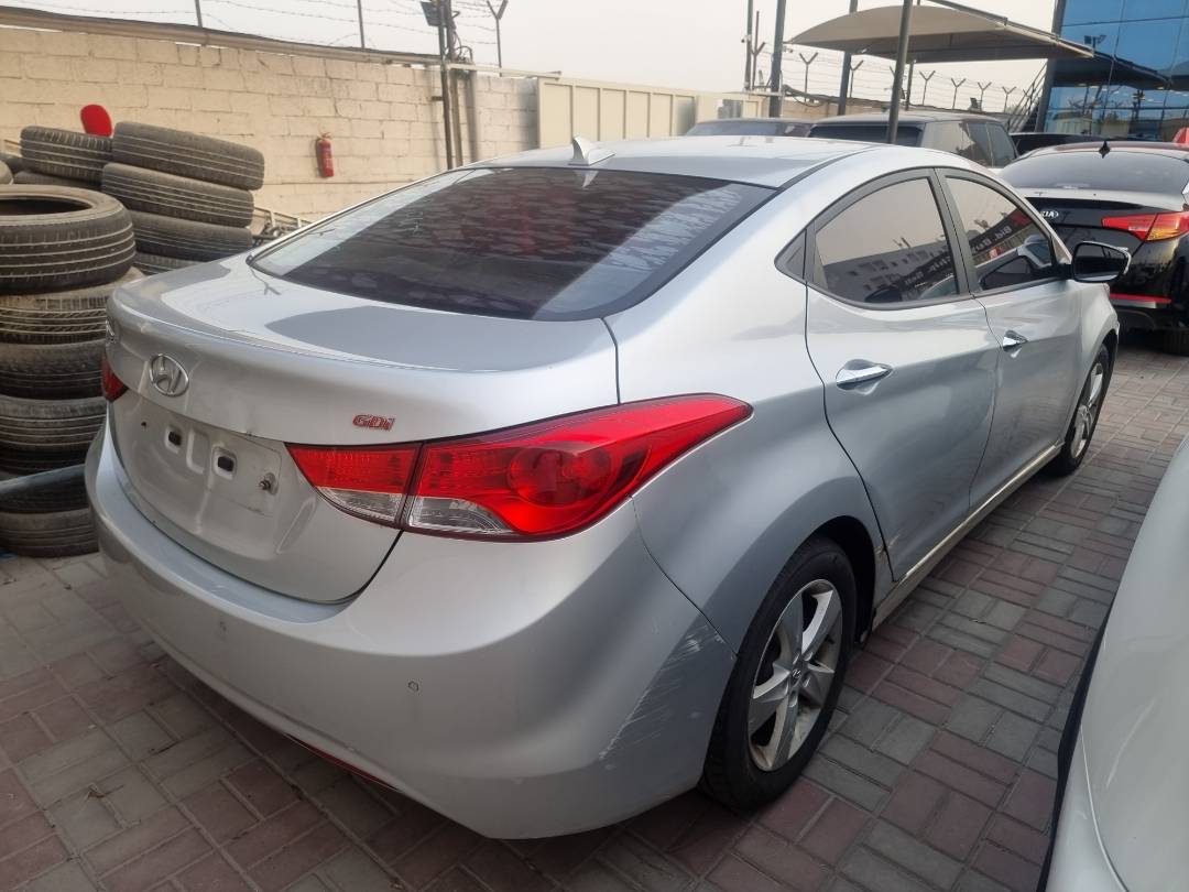 2013 HYUNDAI AVANTE — 215169 KM — Lot 821797 — Main - Marhaba Auctions Used Cars - Image 6