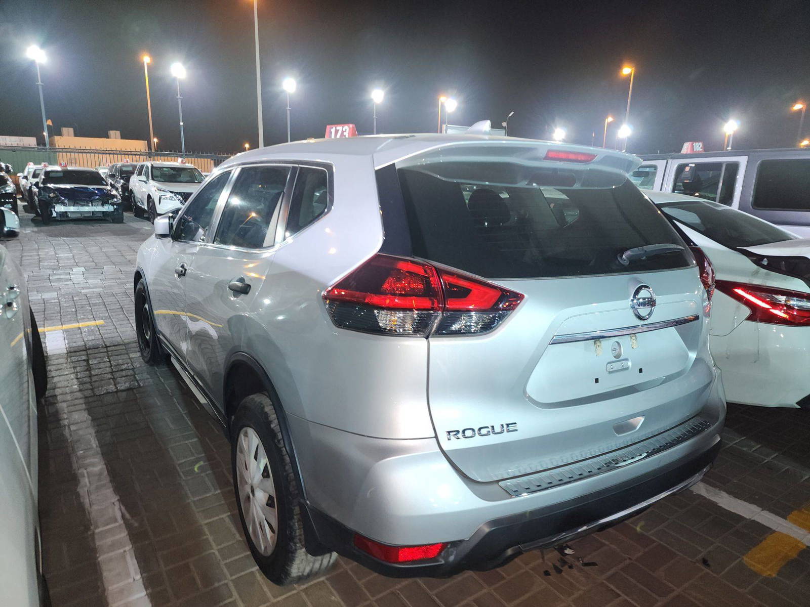 NISSAN ROGUE 2018 - Marhaba Auction Used Cars - Image 3