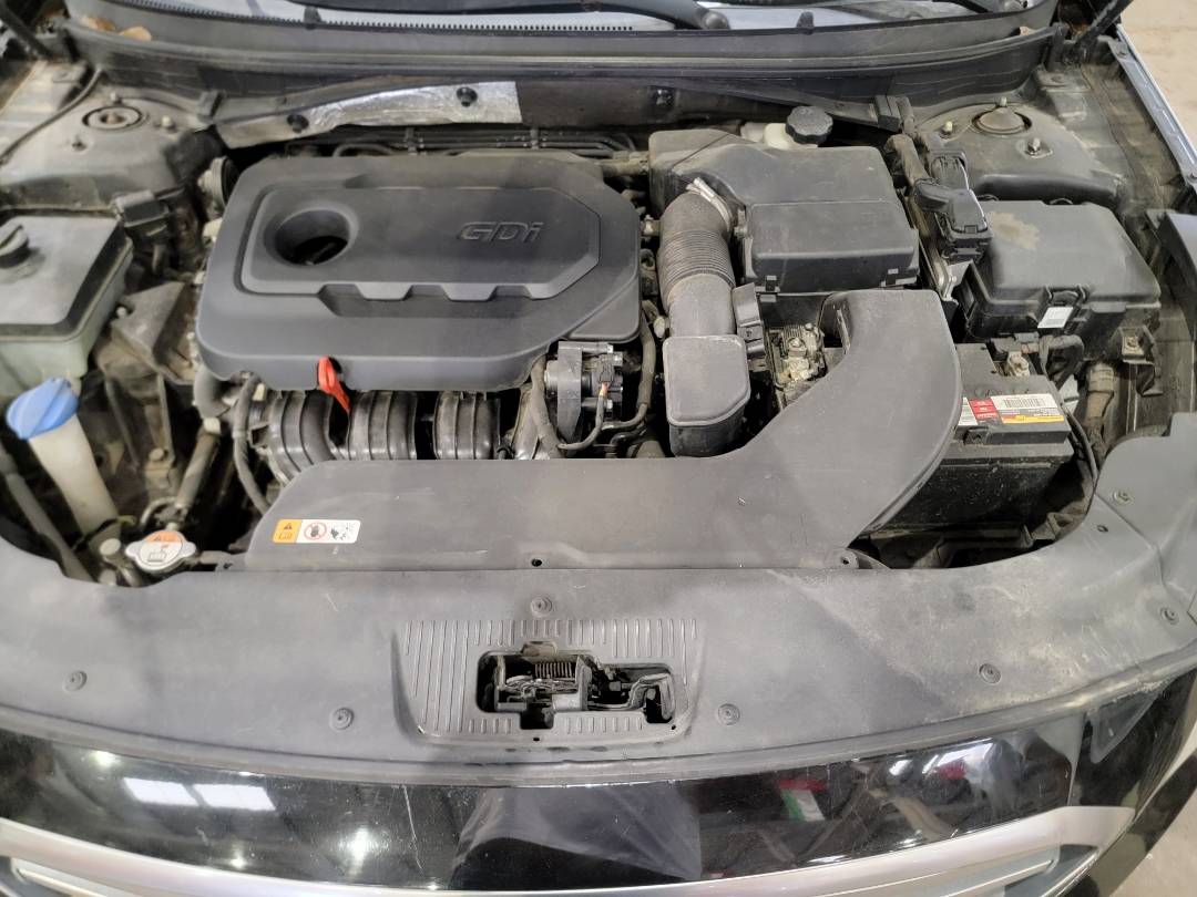 2015 HYUNDAI SONATA — 183336 Miles — Lot 41847624 — Main - Marhaba Auctions Used Cars - Image 9