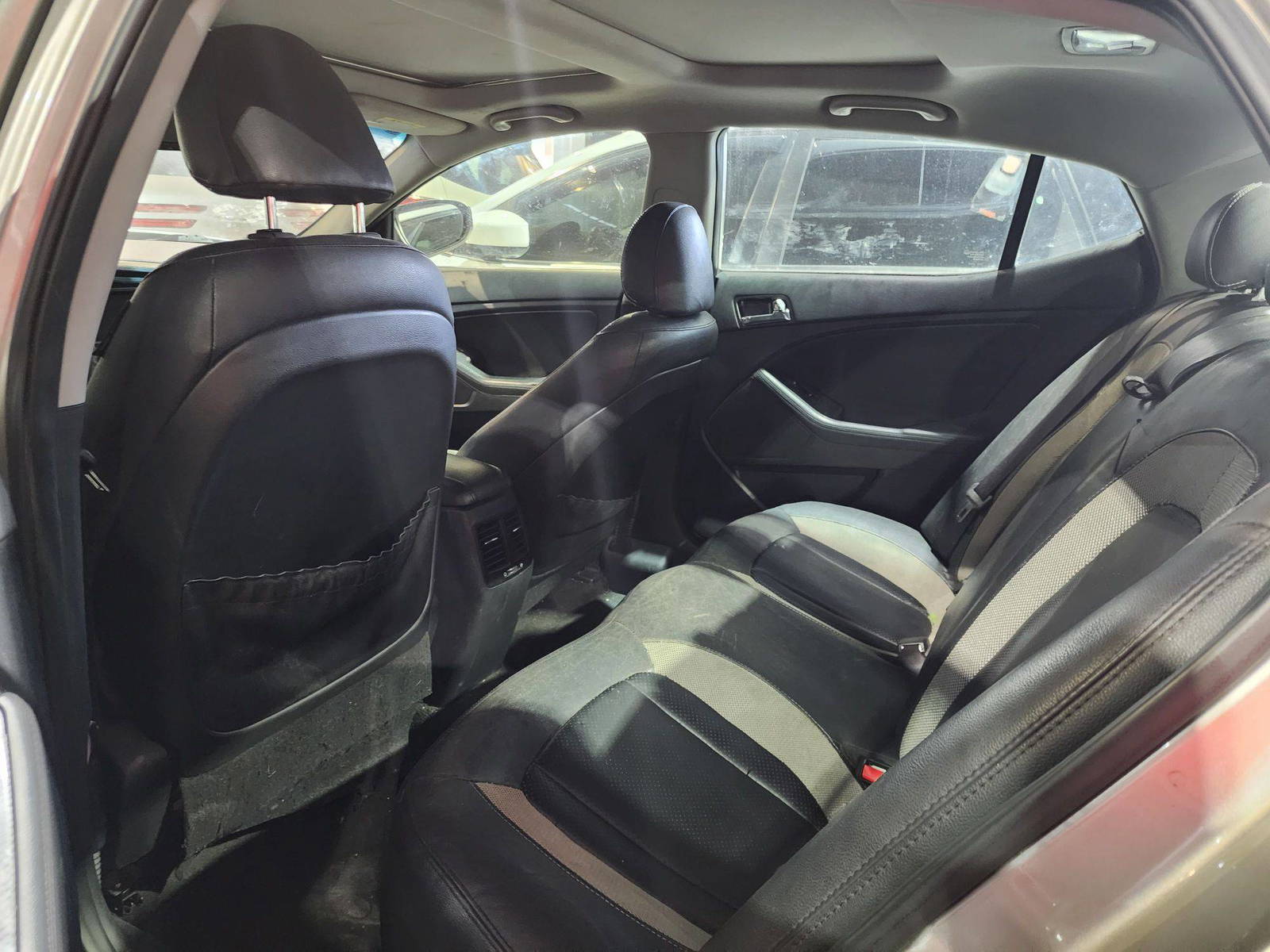 2011 KIA OPTIMA — 177132 Miles — Lot 5180099 — Main - Marhaba Auctions Used Cars - Image 8