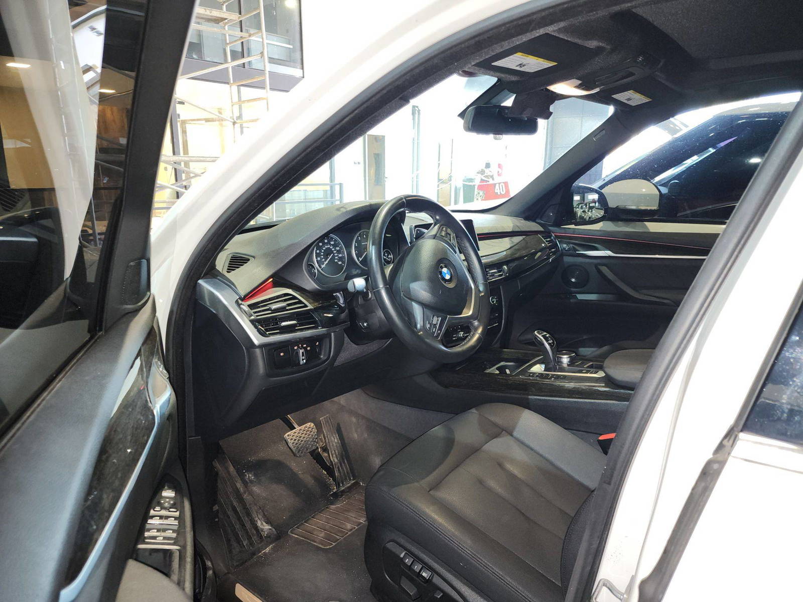 2018 BMW X5 SDRIVE35I — 96780 Miles — Lot 43342005 — Souq - Marhaba Auctions Used Cars - Image 9