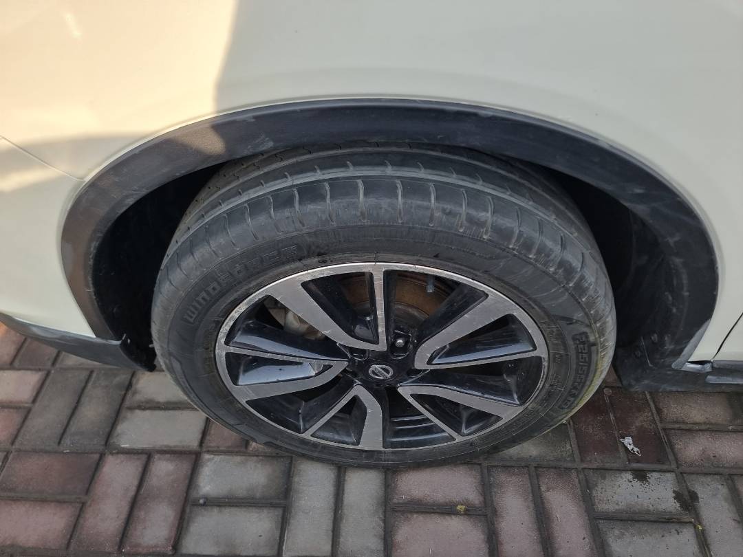 2019 NISSAN ROGUE — 42726 Miles — Lot 215478 — Ind. 12 - Marhaba Auctions Used Cars - Image 11