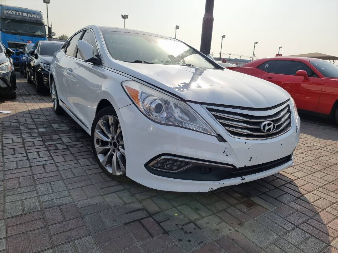 2015 HYUNDAI AZERA — 117489 Miles — Lot 448378 — Ind. 12 - Marhaba Auctions Used Cars - Image 3
