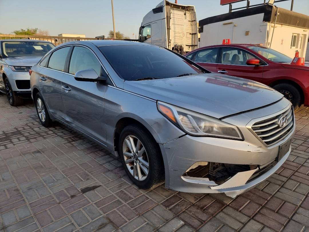 2015 HYUNDAI SONATA — 183922 Miles — Lot 74210024 — Main - Marhaba Auctions Used Cars - Image 3