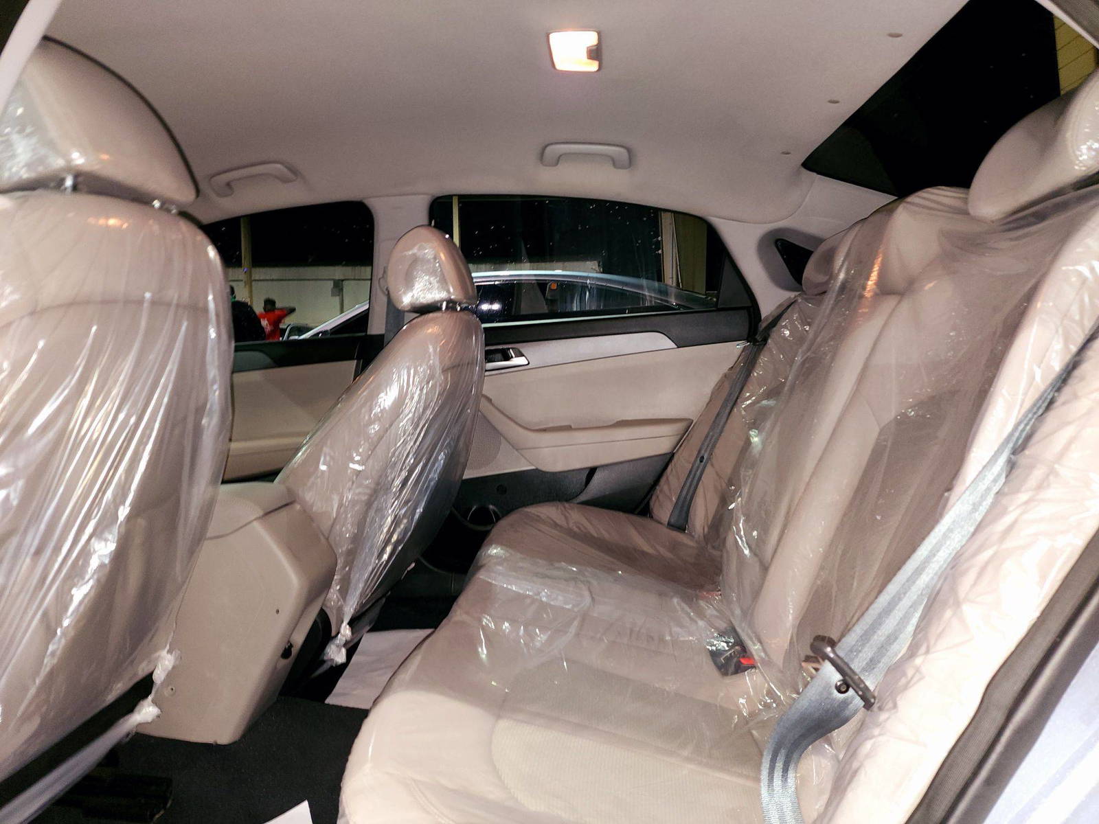 2015 HYUNDAI SONATA — 156697 Miles — Lot FH153898 — Souq - Marhaba Auctions Used Cars - Image 6