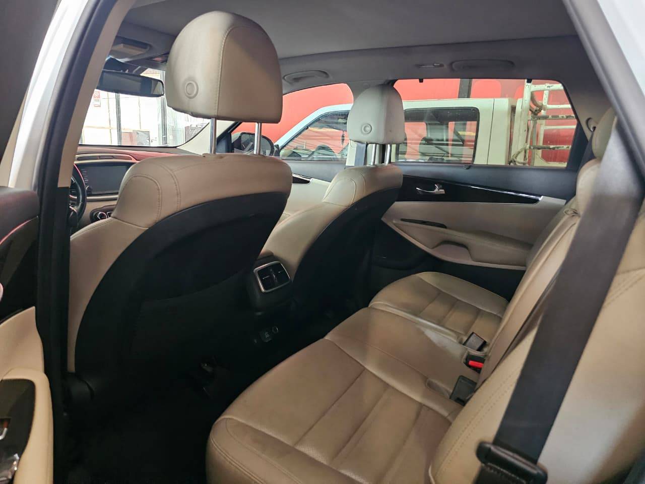 2019 KIA SORENTO — 152236 Miles — Lot 58KG507928 — Main - Marhaba Auctions Used Cars - Image 6