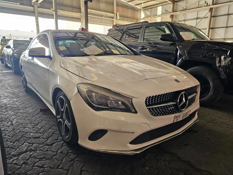 MERCEDES BENZ CLA 250
