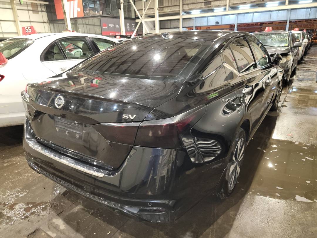 2019 NISSAN ALTIMA — 56649 Miles — Lot 311608 - Marhaba Auctions Used Cars - Image 4