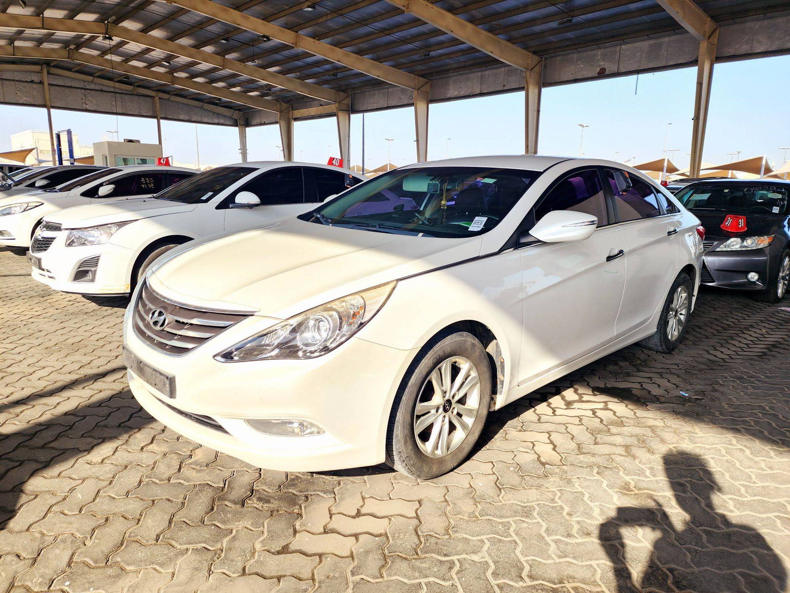 2012 HYUNDAI SONATA — 163069 KM — Lot 428938 — Souq - Marhaba Auctions Used Cars - Image 5