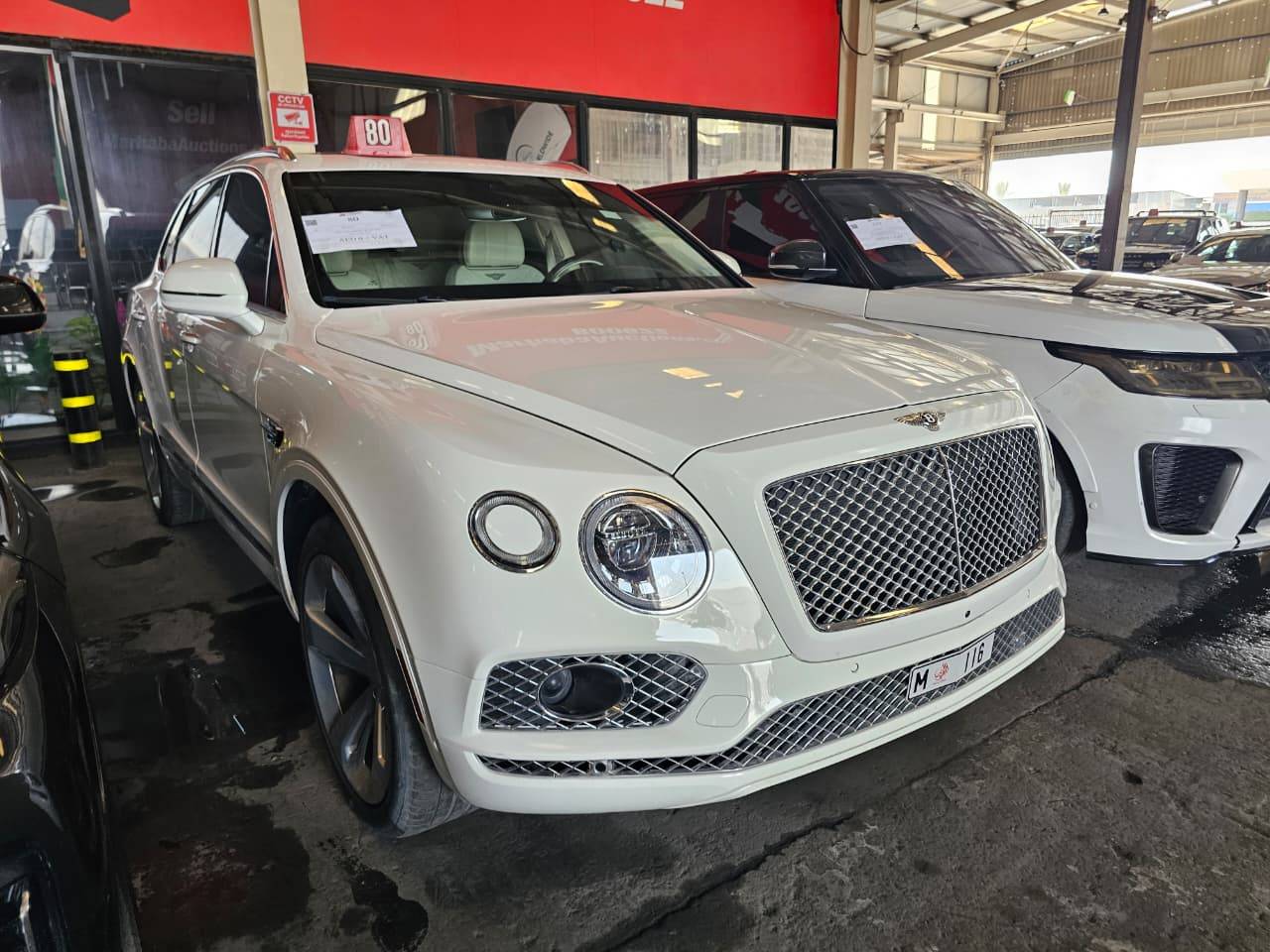 2019 BENTLEY BENTAYGA — 91743 KM — Lot 84956865 — Main - Marhaba Auctions Used Cars - Image 3