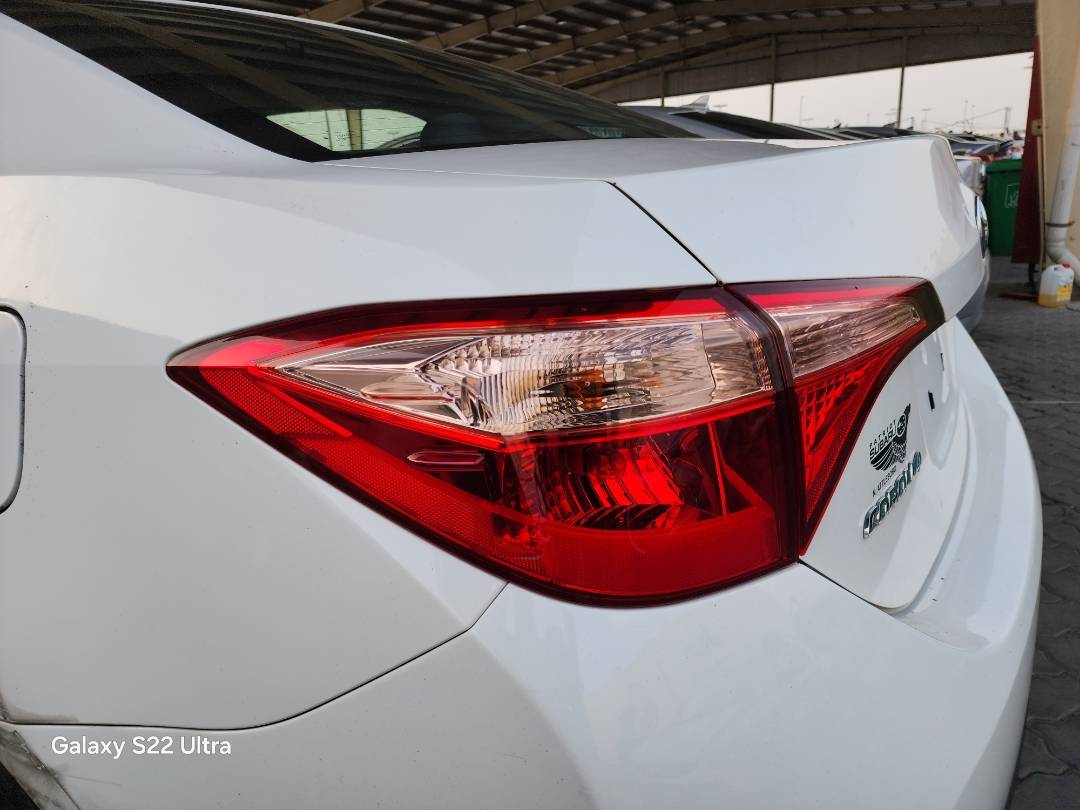 2018 TOYOTA COROLLA — 128880 Miles — Lot 42193414 — Souq - Marhaba Auctions Used Cars - Image 10