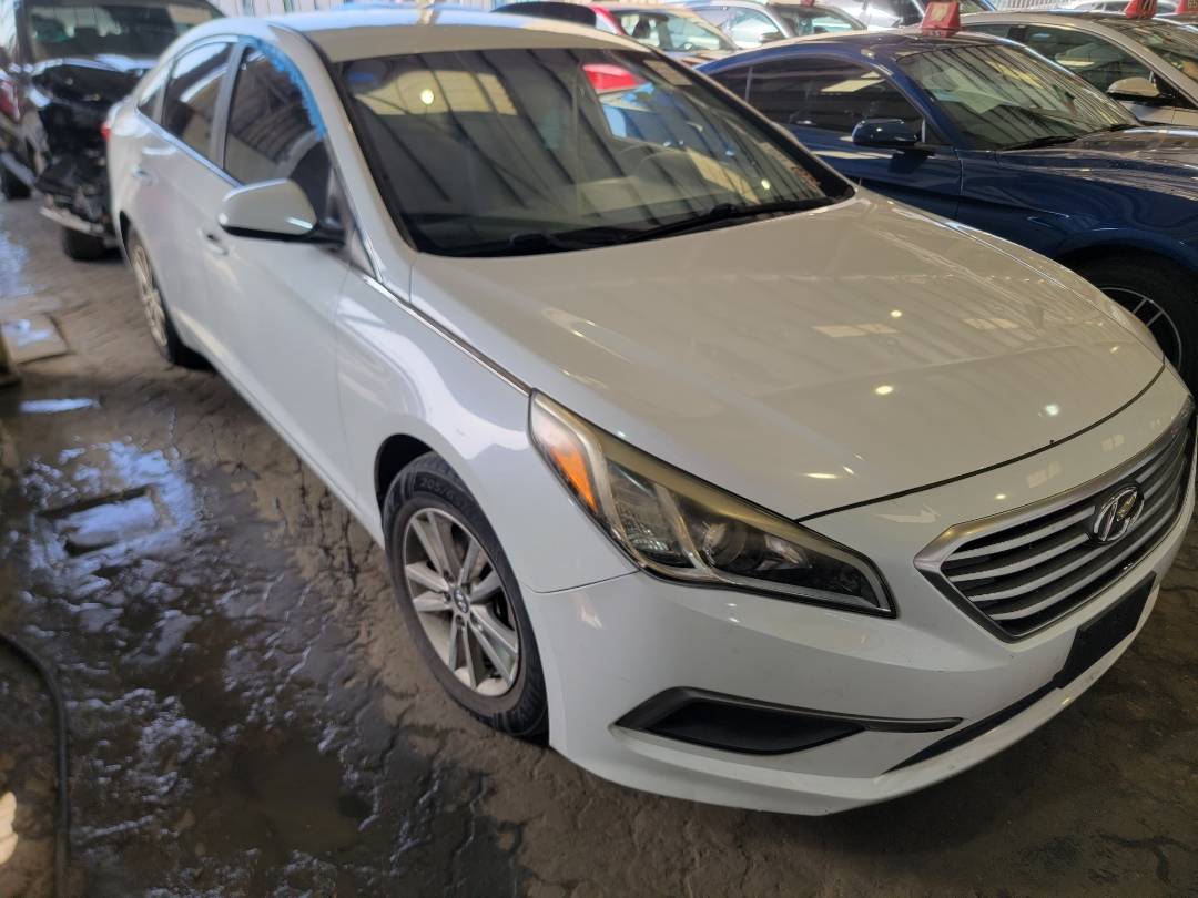 2016 HYUNDAI SONATA — 104044 Miles — Lot 69154 — Main - Marhaba Auctions Used Cars - Image 4