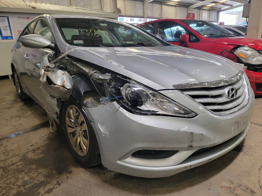2012 HYUNDAI SONATA — 109756 Miles — Lot H385688 - Marhaba Auctions Used Cars - Image 7