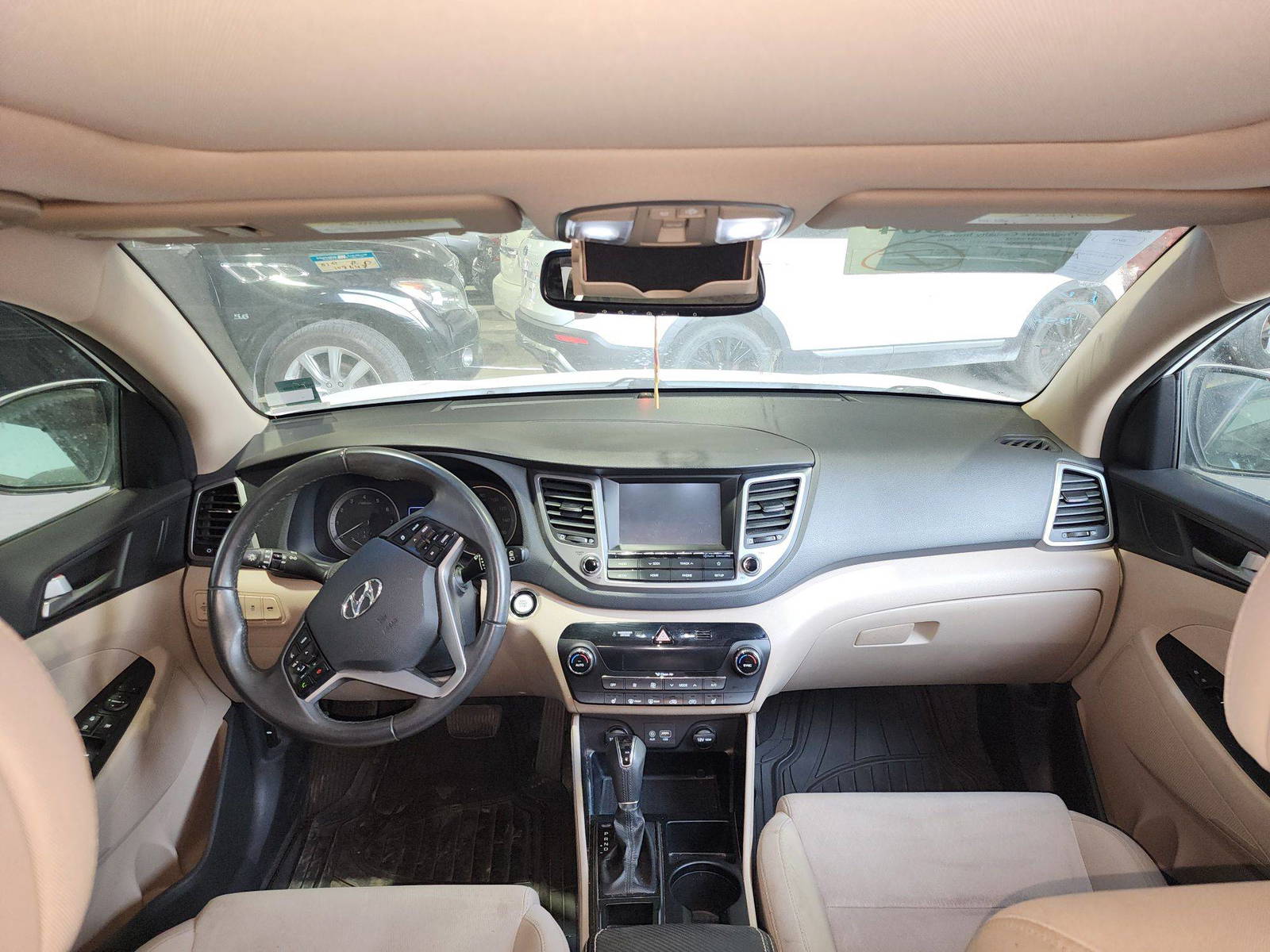 HYUNDAI TUCSON 2018 - Marhaba Auction Used Cars - Image 6