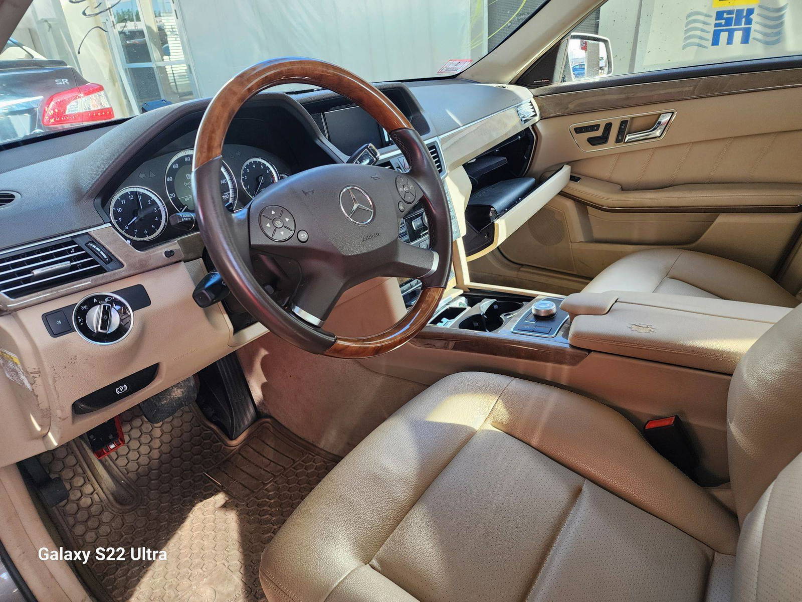 2011 MERCEDES BENZ E 350 — 155064 Miles — Lot 39060394 - Marhaba Auctions Used Cars - Image 7