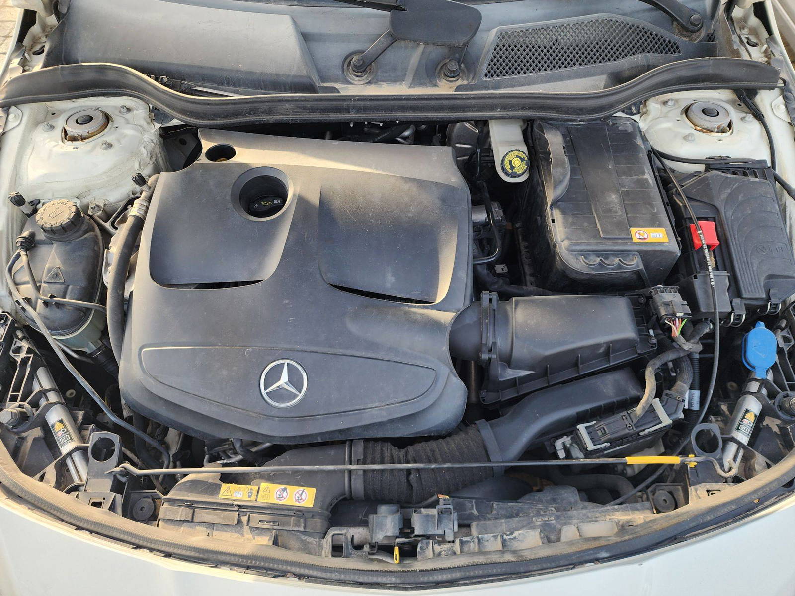 MERCEDES BENZ CLA 250 2014 - Marhaba Auction Used Cars - Image 11