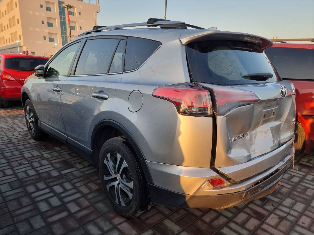 2018 TOYOTA RAV4 — 97009 Miles — Lot 215487 — Ind. 12 - Marhaba Auctions Used Cars - Image 5