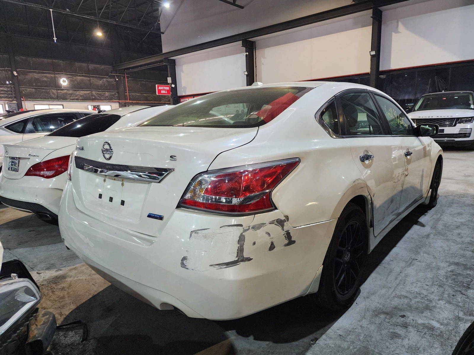 2014 NISSAN ALTIMA — 199929 Miles — Lot 260463 — Al Quoz - Marhaba Auctions Used Cars - Image 6