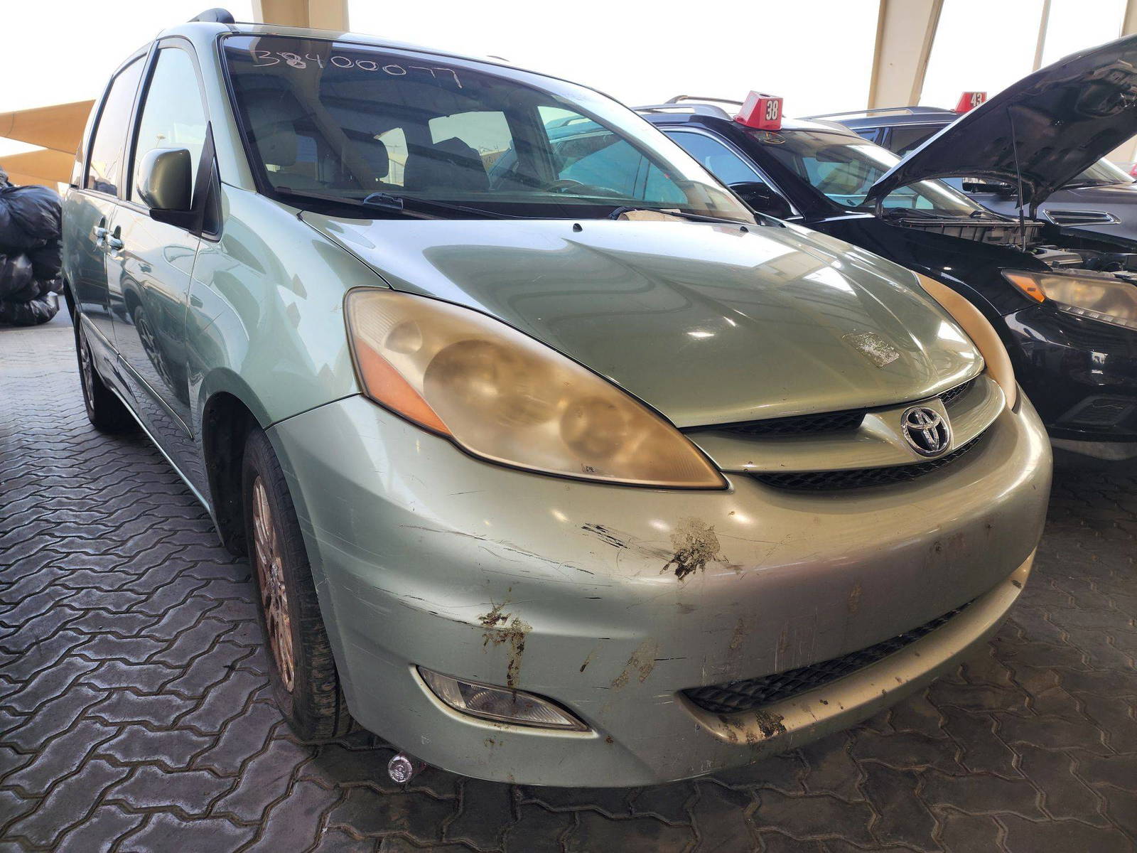 2008 TOYOTA SIENNA — 144860 Miles — Lot 38400077 — Souq - Marhaba Auctions Used Cars - Image 4